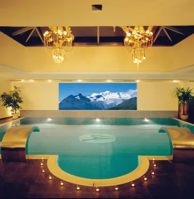 Ein allgemeiner Bergblick oder ein Berglick von des Hotels aus