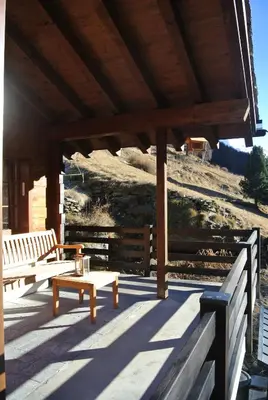 Ein Balkon oder eine Terrasse in der Unterkunft Chalet Christitia
