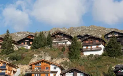Ein allgemeiner Bergblick oder ein Berglick von der Ferienwohnung aus