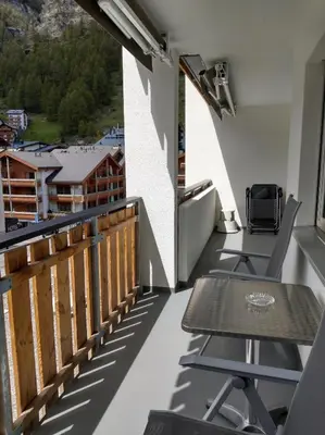 Ein Balkon oder eine Terrasse in der Unterkunft Viktoria B (J)