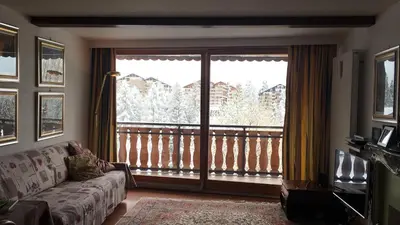 Ein Sitzbereich in der Unterkunft Apartment 24 Hotel Etrier pool & spa