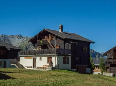 Ein allgemeiner Bergblick oder ein Berglick von des Hostels aus