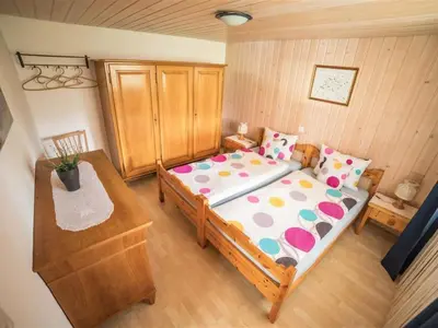 Ein Bett oder Betten in einem Zimmer der Unterkunft Apartment Christeli by Interhome