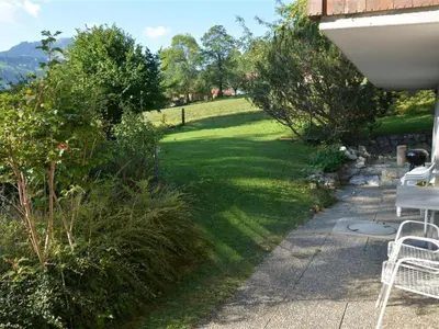 Ein Garten an der Unterkunft Apartment Akelei - klein by Interhome