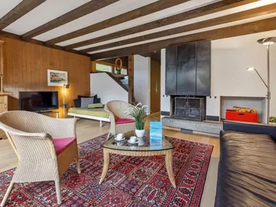 Ein Sitzbereich in der Unterkunft Apartment Bärnermutz by Interhome