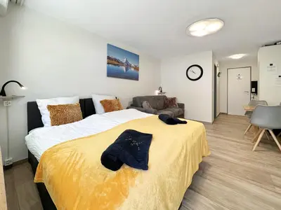Ein Bett oder Betten in einem Zimmer der Unterkunft Phoenix Studio - Haus Astral - Zermatt
