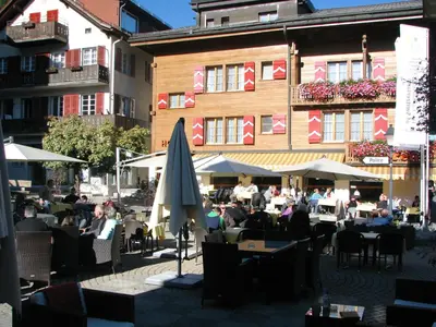 Ein Restaurant oder anderes Speiselokal in der Unterkunft Appartment Andrea