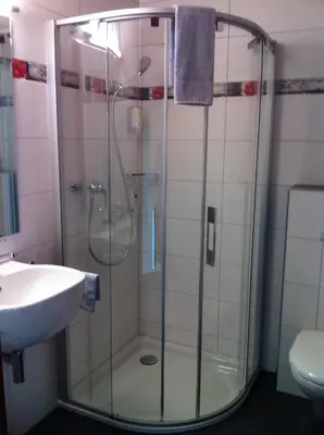 Ein Badezimmer in der Unterkunft Chemihütte
