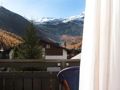 Ein allgemeiner Bergblick oder ein Berglick von des Hotels aus