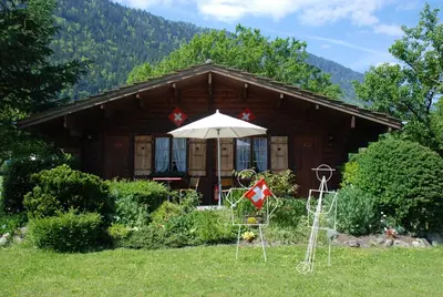 Ein allgemeiner Bergblick oder ein Berglick von des Hotels aus