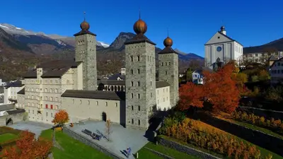 Ein allgemeiner Bergblick oder ein Berglick von des Hotels aus