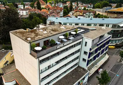 Das Gebäude in dem sich das Hotel befindet