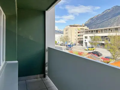 Ein allgemeiner Bergblick oder ein Berglick von des Hotels aus