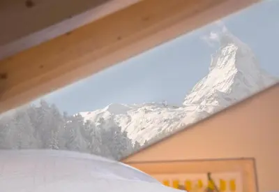 Ein allgemeiner Bergblick oder ein Berglick von der Ferienwohnung aus