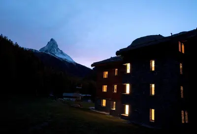 Ein allgemeiner Bergblick oder ein Berglick von der Ferienwohnung aus