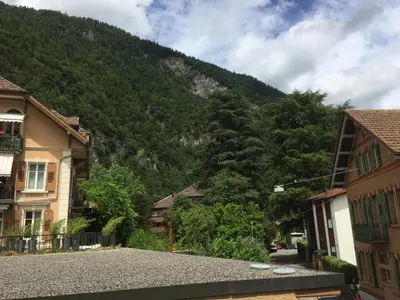Ein allgemeiner Bergblick oder ein Berglick von der Ferienwohnung aus