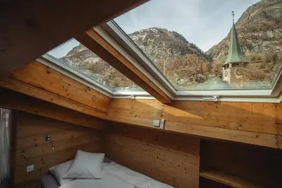 Ein allgemeiner Bergblick oder ein Berglick von des Hotels aus
