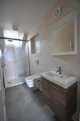 Ein Badezimmer in der Unterkunft Jungfrau Family Holiday Home