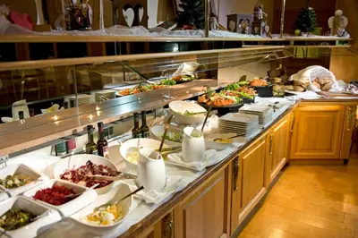 Essen im Hotel oder in der Nähe