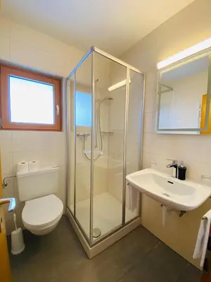 Ein Badezimmer in der Unterkunft Qi-Lin Hotel Restaurant