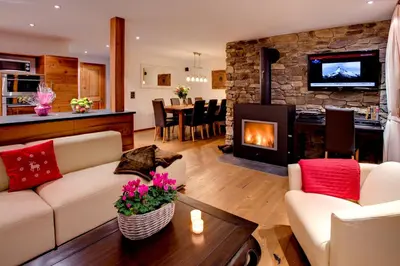 Ein Sitzbereich in der Unterkunft Luxury Chalets & Apartments by MX Zermatt