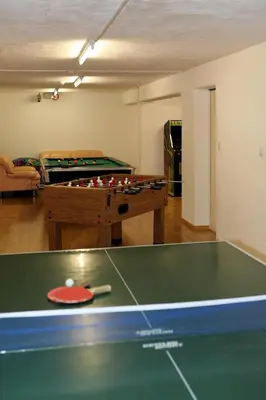 Ein Billardtisch in der Unterkunft Aparthotel Helvetia
