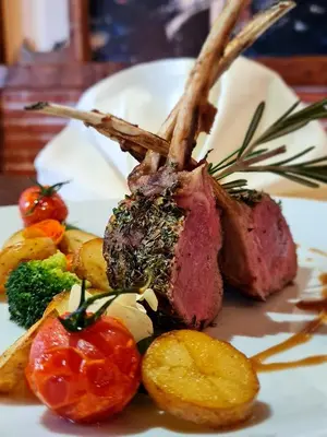Essen im Aparthotel oder in der Nähe