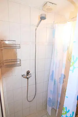 Ein Badezimmer in der Unterkunft New West Station 7