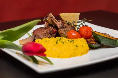 Essen im Hotel oder in der Nähe