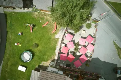 Ein Garten an der Unterkunft Hotel Massa