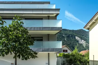 Ein allgemeiner Bergblick oder ein Berglick von der Ferienwohnung aus