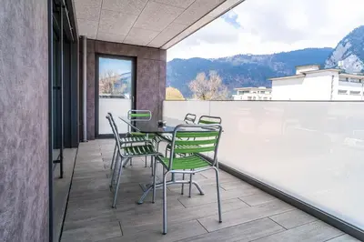 Ein allgemeiner Bergblick oder ein Berglick von der Ferienwohnung aus