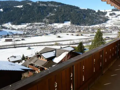 Ein allgemeiner Bergblick oder ein Berglick von der Ferienwohnung aus