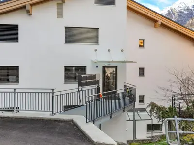 Ein Balkon oder eine Terrasse in der Unterkunft Apartment Blauherd by Interhome