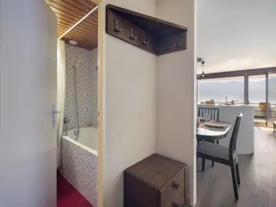 Grundriss der Unterkunft Studio Jeanne D'Arc Apt- A-8 by Interhome