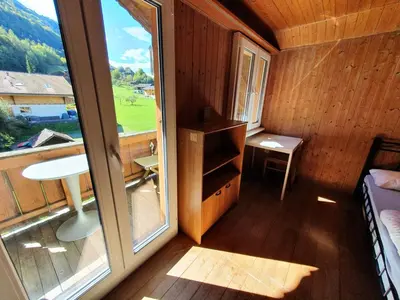 Ein allgemeiner Bergblick oder ein Berglick von des Hostels aus