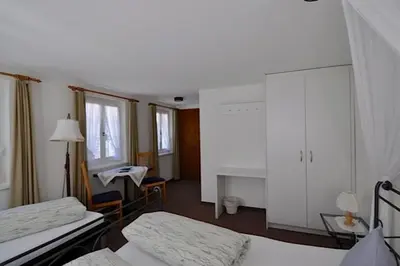 Ein Bett oder Betten in einem Zimmer der Unterkunft Gasthaus Skiklub