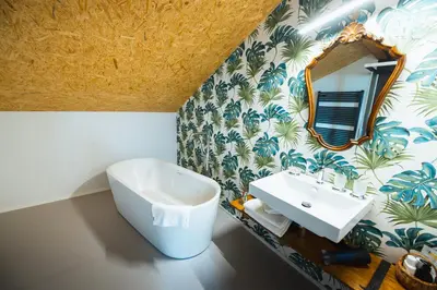 Ein Badezimmer in der Unterkunft B&B La Forge de Diogne - luxury and cosy alpine lodge