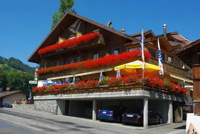 Das Gebäude in dem sich das Gasthaus befindet