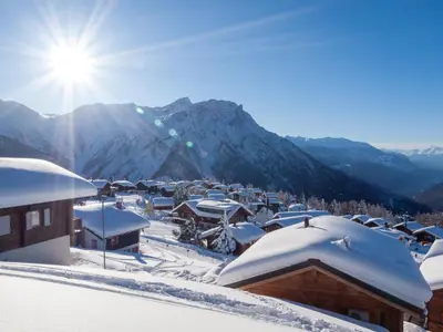 Ein allgemeiner Bergblick oder ein Berglick von der Ferienwohnung aus