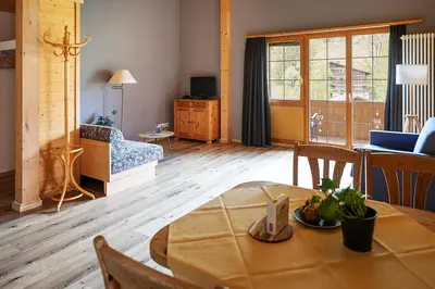 Ein Sitzbereich in der Unterkunft Hotel Bodmi