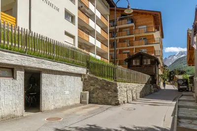 Das Gebäude in dem sich die Ferienwohnung befindet