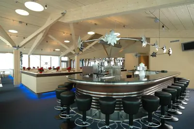 Lounge oder Bar in der Unterkunft Berghaus Männlichen