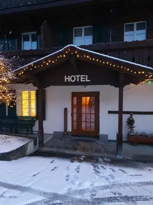 Das Gebäude in dem sich das Hotel befindet