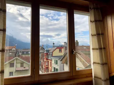 Ein allgemeiner Bergblick oder ein Berglick von der Ferienwohnung aus