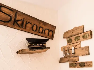 Ein Zertifikat, Auszeichnung, Logo oder anderes Dokument, das in der Unterkunft Hotel Plateau Rosa ausgestellt ist