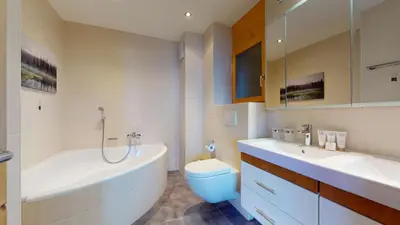 Ein Badezimmer in der Unterkunft Hauts de Veysonnaz HV1 012 - SAUNA apartment 6 per