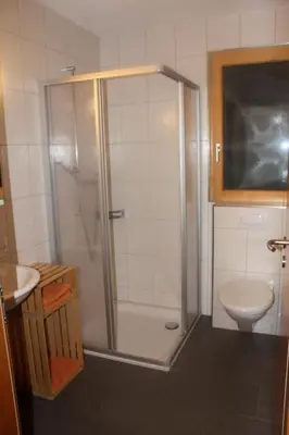 Ein Badezimmer in der Unterkunft Wakatipu-Lodge