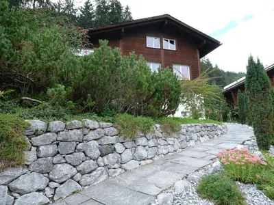Ein Garten an der Unterkunft Apartment Weidli- Chalet by Interhome