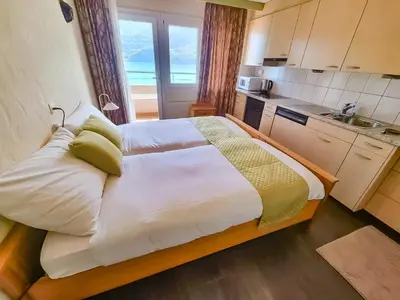 Küche/Küchenzeile in der Unterkunft Hotel Lakeview bei Interlaken